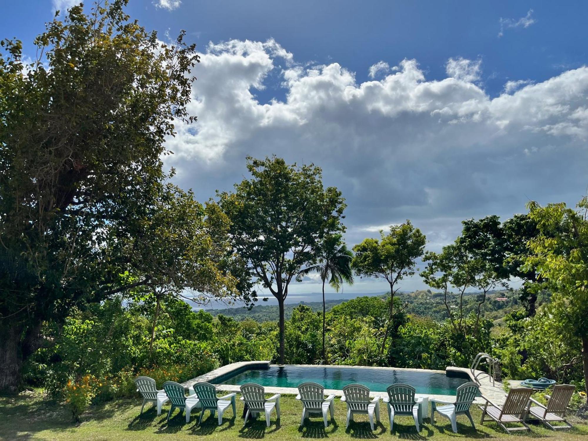 Om Horizon Ecoresort Tayong Exterior photo